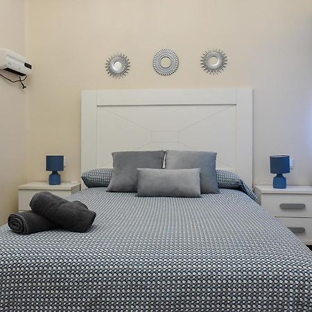 La Casa De Pepa Apartment Seville Luaran gambar
